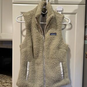Patagonia Women’s Los Gatos Fleece Vest